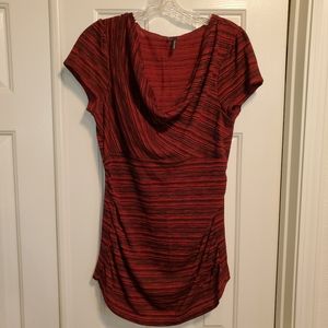 Maurices short sleeve Large blouse in red and black